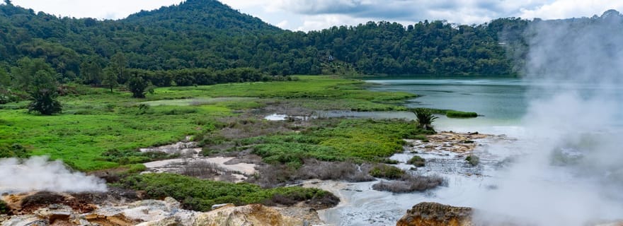 Sulawesi du Nord, Tomohon : Circuit culturel et naturel à Minahasa