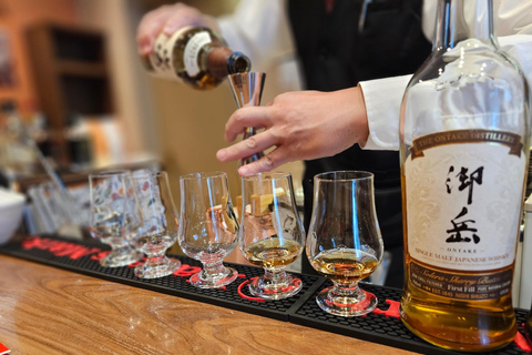 Osaka: Warm up with a Japanese Whisky Tasting Experience
