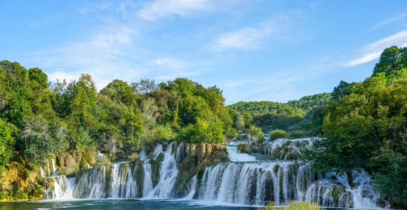 Split: Krka Waterfalls Tour, Skradin Boat Cruise & Swimming