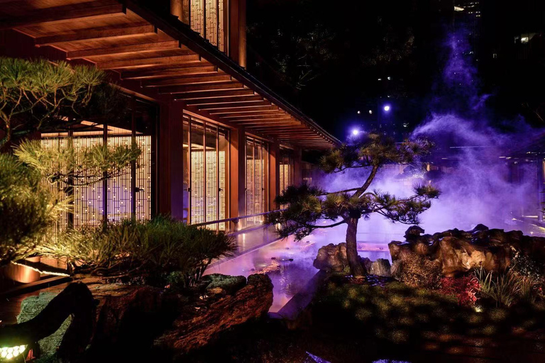 Shanghai: Immersive Han Dynasty Palace Banquet Clothing + Hairstyle + Makeup (excluding meals/photography)