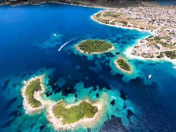 Das Beste von Saranda: Blue Eye, Butrint, Ksamil & Lekuresi Castle