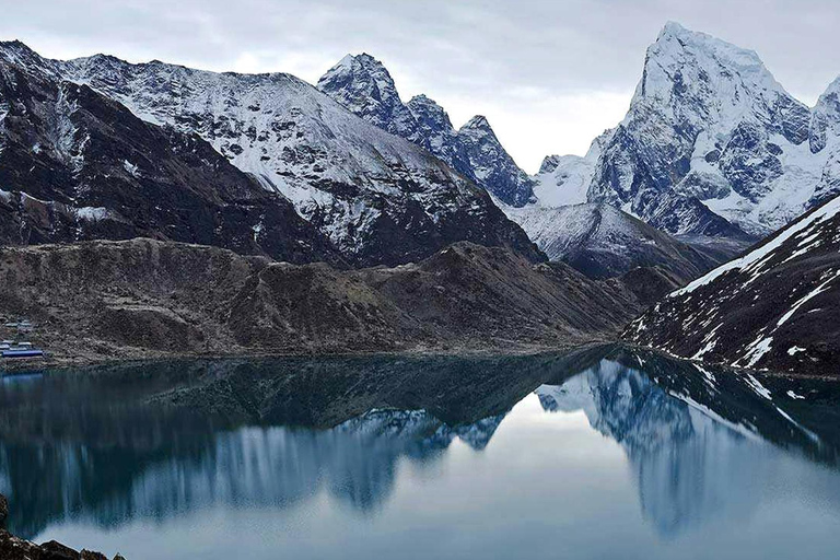 11 jours de trek dans la vallée de Gokyo avec vols depuis Katmandou