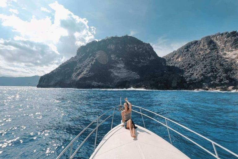 Nusa Penida: Full Day Private Snorkeling With Manta Ray Meeting point at Toya Pakeh Harbour, Nusa Penida