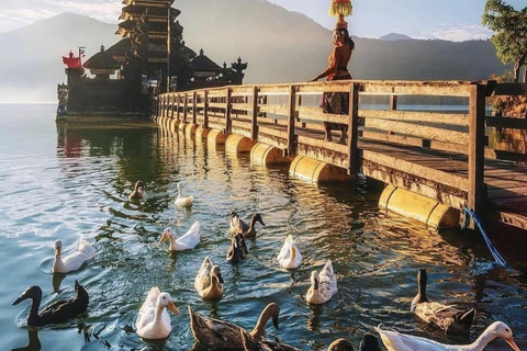 Bali: Mount Batur Jeep Tour with Floating Temple & Falls Sunrise Jeep Tour + Floating Temple + Waterfall