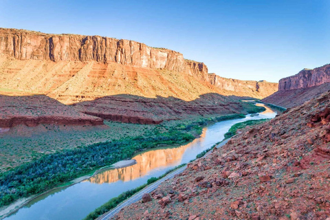 Moab: Fisher Towers Half-Day Rafting Trip
