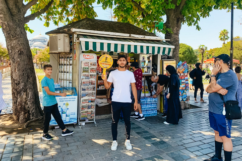 Istanbul: Bosphorus and Golden Horn Cruise with Audio Guide