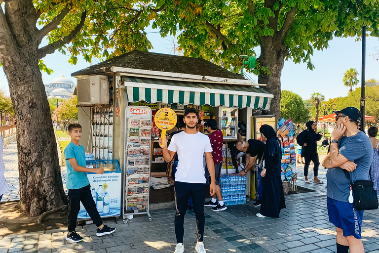 Istanbul: Bosphorus and Golden Horn Cruise with Audio Guide