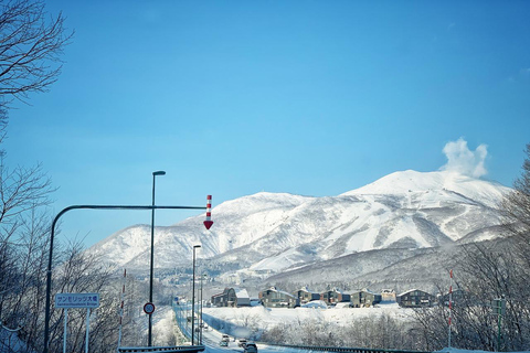 Sapporo: Teine Ski Resort Anfänger Skicamp mit Shuttle Auto