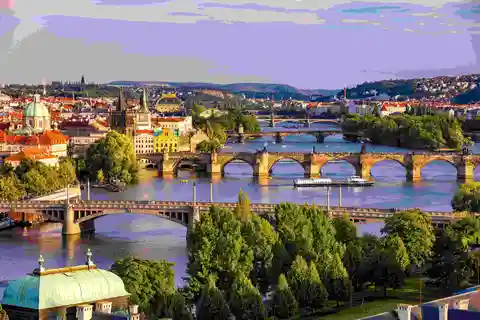 Praga: Tour privato della città di 2 o 4 ore con guida locale