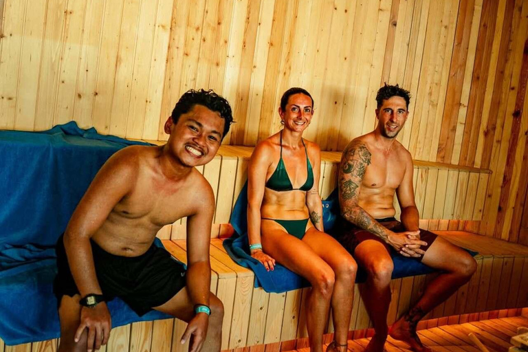 Bali/Canggu: Atlas Beach House Day Pass Full Day Pass