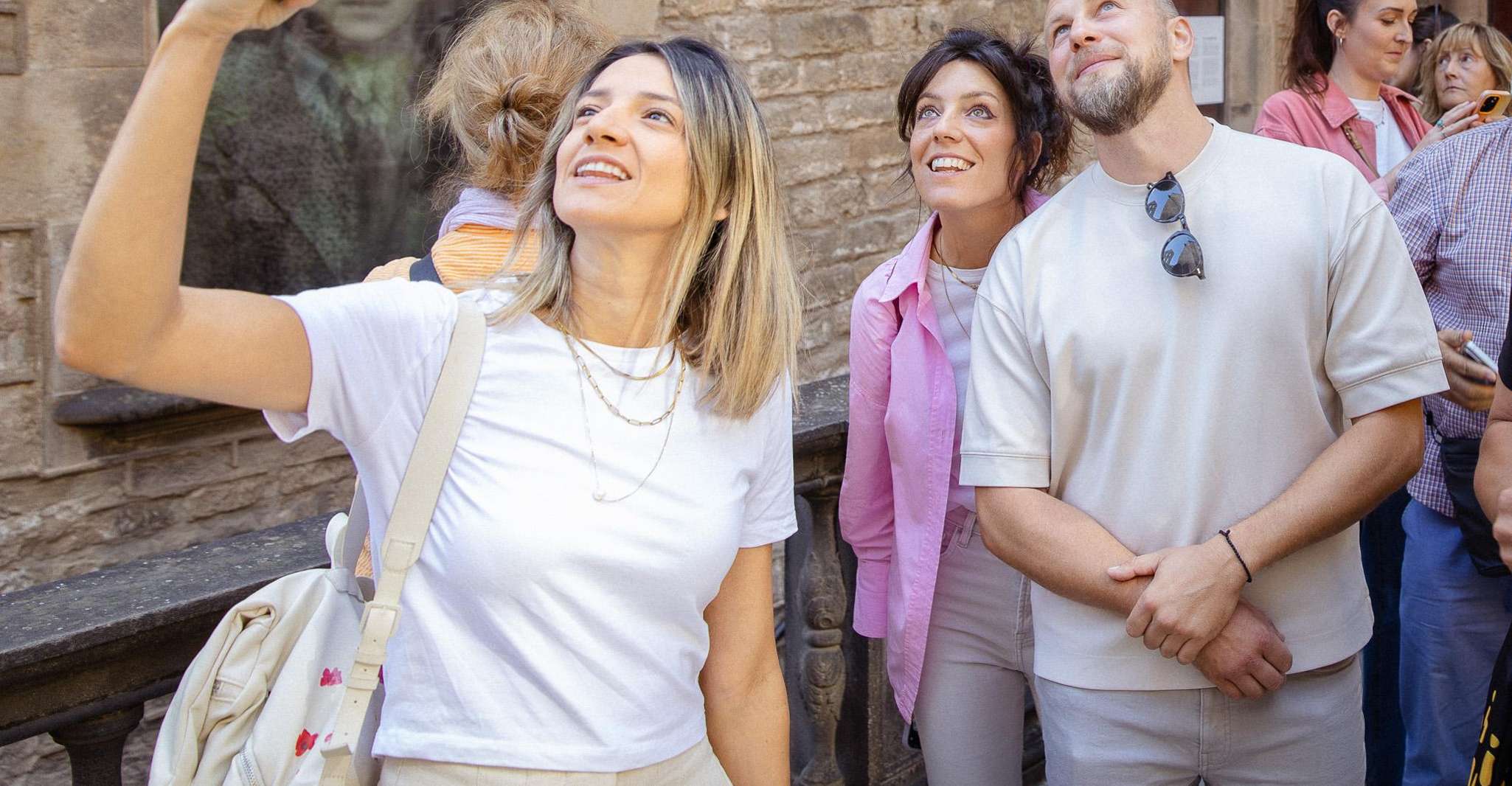 Barcelona: Gothic Quarter Walking Tour with 10+ Attractions photo 8