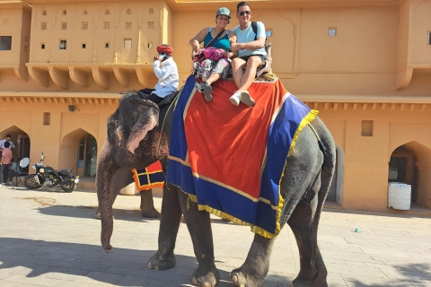 Excursion privée à Jaipur en voiture depuis DelhiVoiture AC + Guide + Entrée des monuments