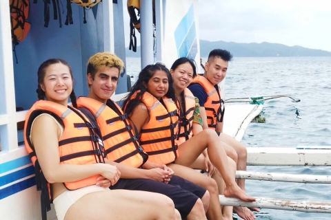 Boracay: Island Hopping with Crystal Kayak + Helmet Diving Boracay Island Hopping with Crystal Kayak and Helmet Diving