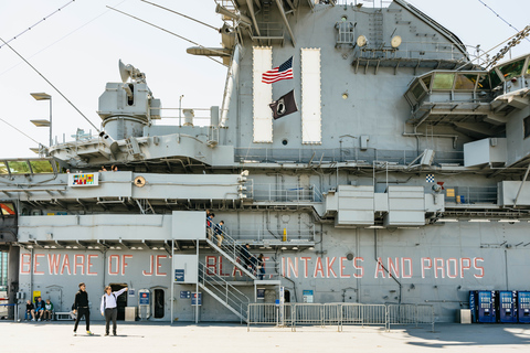 NYC: Muzeum Intrepid i bilet wstępu na wystawę ApolloBilet wstępu do muzeum Intrepid