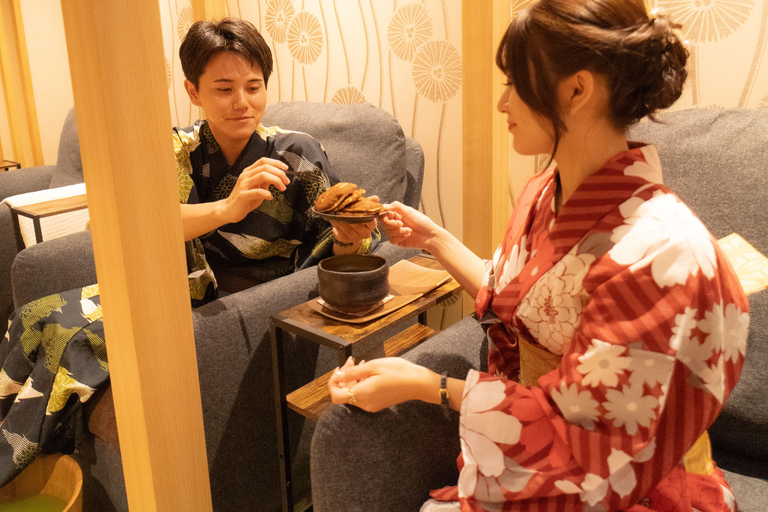 Tokyo: Asakusa Foot Bath with Matcha and Japanese Sweets