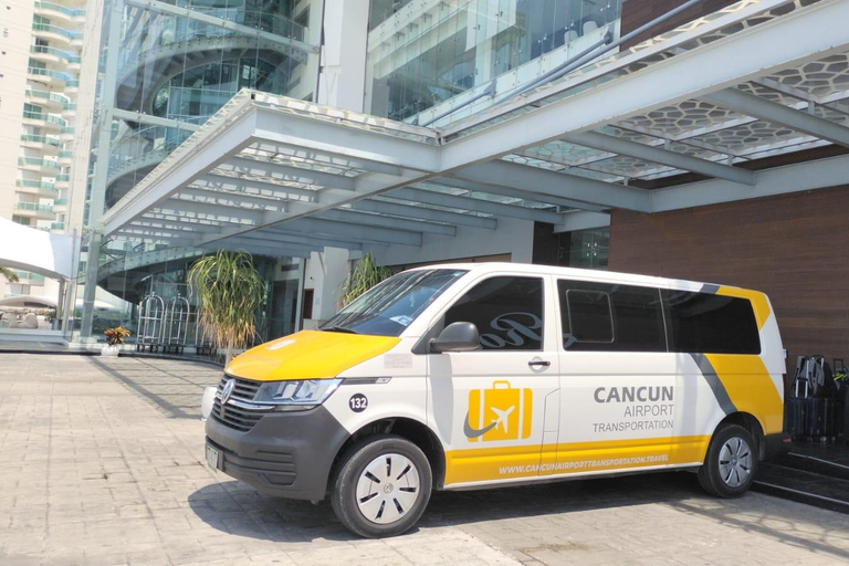 Private Transportation to Cancun Hotel Zone