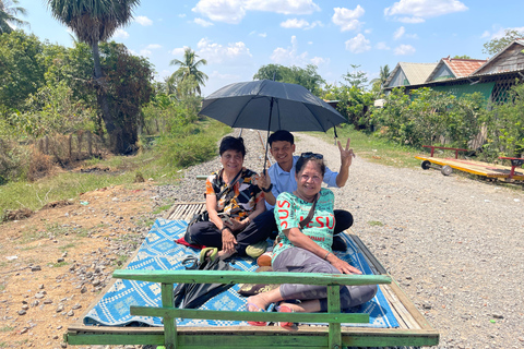 Battambang: Tren de Bambú y Cueva de los Murciélagos desde Siem Reap