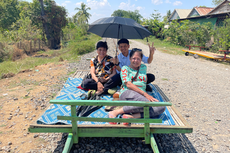 Battambang: Bamboetrein en vleermuizengrot vanuit Siem Reap