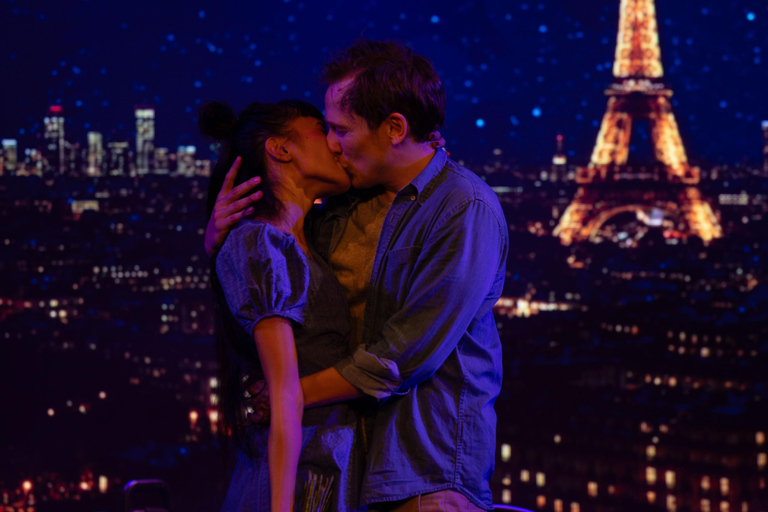 Paris VIP ticket to the musical show Paris is Magique Paris: Ticket to the musical show Paris is Magique!