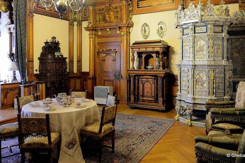 Brașov: Peleș, Bran & Cantacuzino Private Tour + Tickets Without Entry Tickets