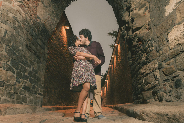 Plovdiv: Private Photo Session in the Historic Center Extended - 1.5-2 hours, 50 photos