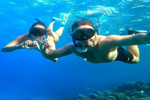 Hurghada: Luksusowa prywatna wycieczka jachtem z lunchem i atrakcjami