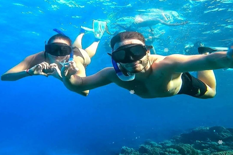 Hurghada: Luksusowa prywatna wycieczka jachtem z lunchem i atrakcjami