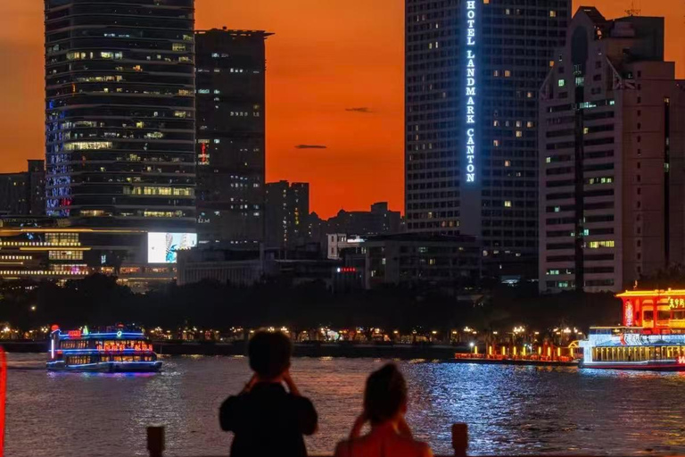 Guangzhou: Night Cruise with Immersive Chinese Cultural Show