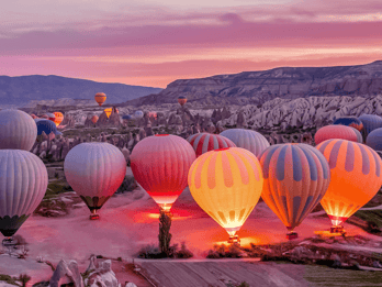 Antalya : Visite guidée de 2 jours de la Cappadoce avec option d'hôtel en grotte