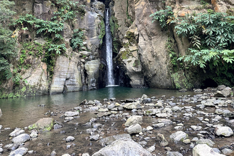 Découvrez et randonnez à São Miguel avec Rúben