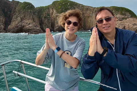 Tour in yacht del Geoparco UNESCO di Hong Kong: quattro archi marini e vulcanoTour in yacht del geoparco UNESCO di Hong Kong: quattro archi marini e vulcano