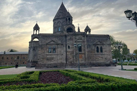 2 Countries in 1 Day:From Tbilisi to Armenia-Sevan & Yerevan