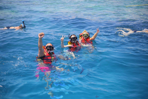 Marsa Alam: Hamata Islands Snorkeling Cruise with Lunch