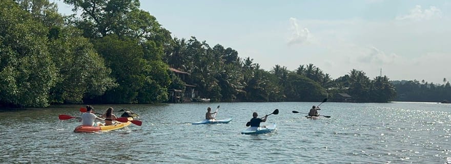 Tangalle/Mirissa : fort néerlandais de Galle, lac Koggala et kayak