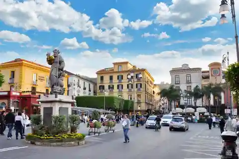 Neapel: Sorrento, Positano, Amalfi och Ravello resa