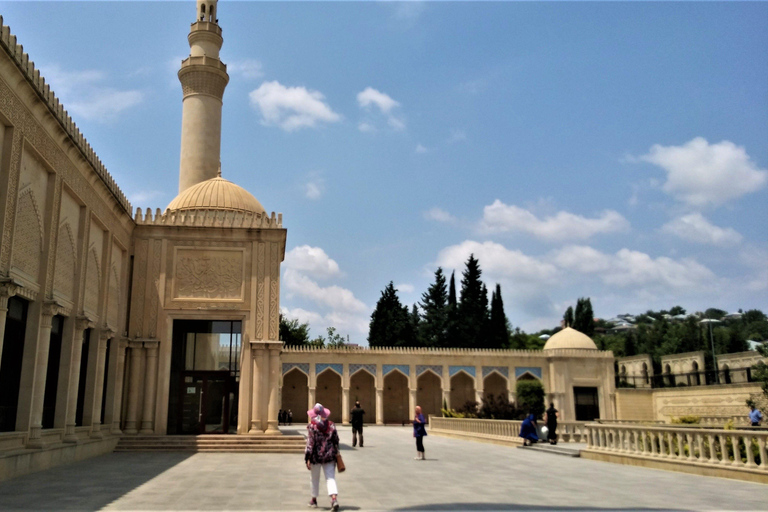 Vanuit Baku: Gabala kabelbaan, Nohur meer &amp; waterval dagtrip