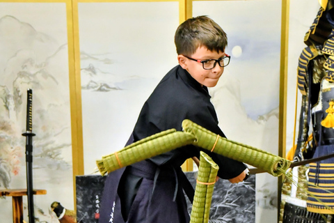 Osaka: Learn Bushido - Trial Slashing with Samurai Sword Trial slashing in Bushido with Samurai Sword real sharpnes