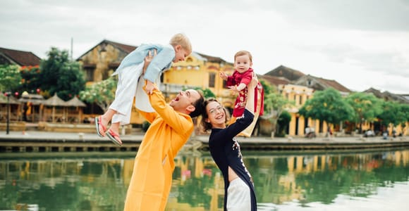 Da Nang & Hoi An: Family Photoshoot with Photographer