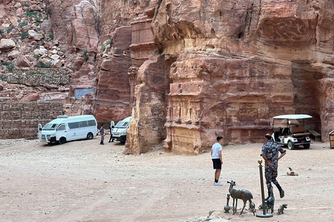 Petra Wadi Rum & Dead Sea - Three days private tour Petra Wadi Rum & Dead Sea 2 days private tour