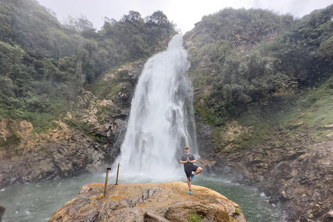 Vanuit Medellín: Hoogste Zipline, Klimmen &amp; Watervallen