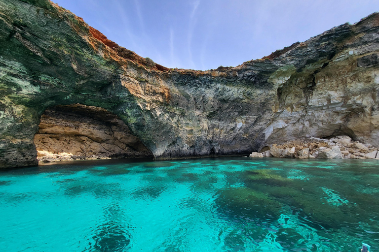 ميليها: غوزو، كومينو، كهوف البحر، ورحلة بحرية في البحيرة الزرقاء