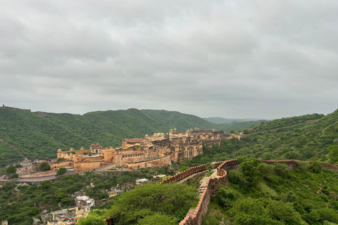 Jaipur: Passeio de bicicleta guiado pelo património de Amber com pequeno-almoçoCiclismo com café da manhã