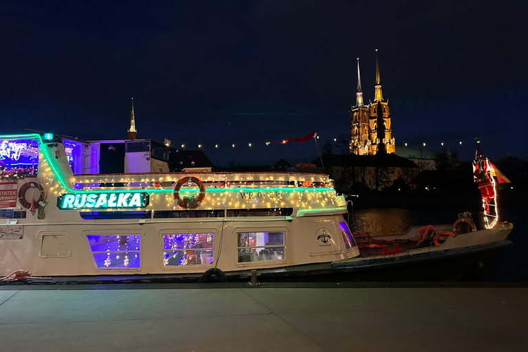Wroclaw: Boat Cruise by Heated Ship with Santa Claus