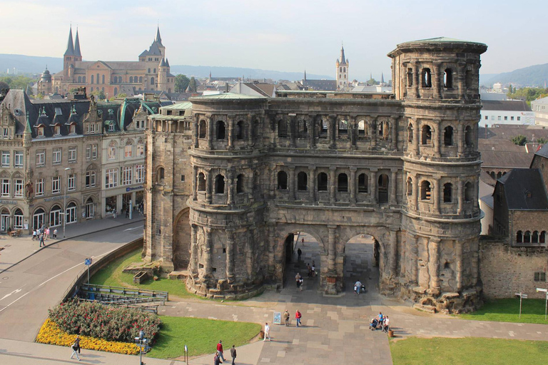 Treviri (Germania), Schengen e castello francese: tour da LussemburgoTrier (DE), Schengen &amp; French Castle: Tour from Luxembourg