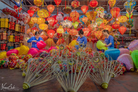 Hoi An: Tra Que Village Tour with Lantern-Making Workshop