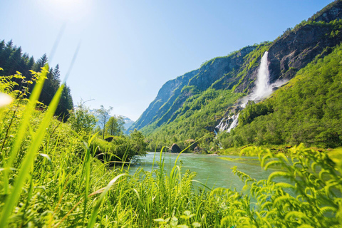 Bergen : croisière Nærøyfjord et chemin de fer Flåm jusqu'à Oslo