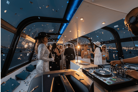 New Year’s Eve Luxury Boat – DJ, Buffet & Open Bar