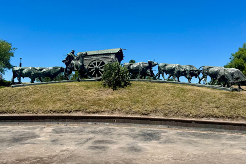 Tour privato a Montevideo con un abitante del posto - Urban Heart Tours