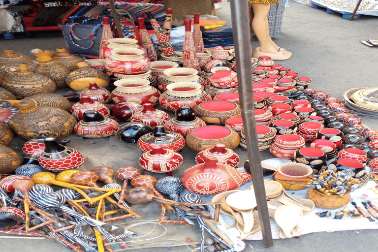 (Nairobi) Souvenirshopping och historisk halvdagsutflykt