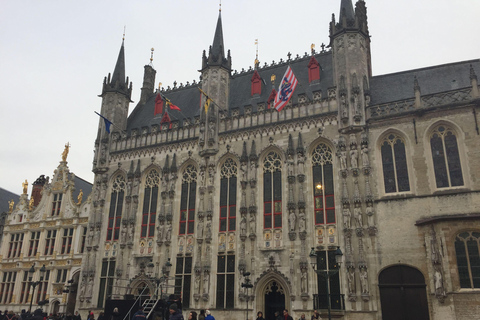 Tour privado de un día de París a Brujas